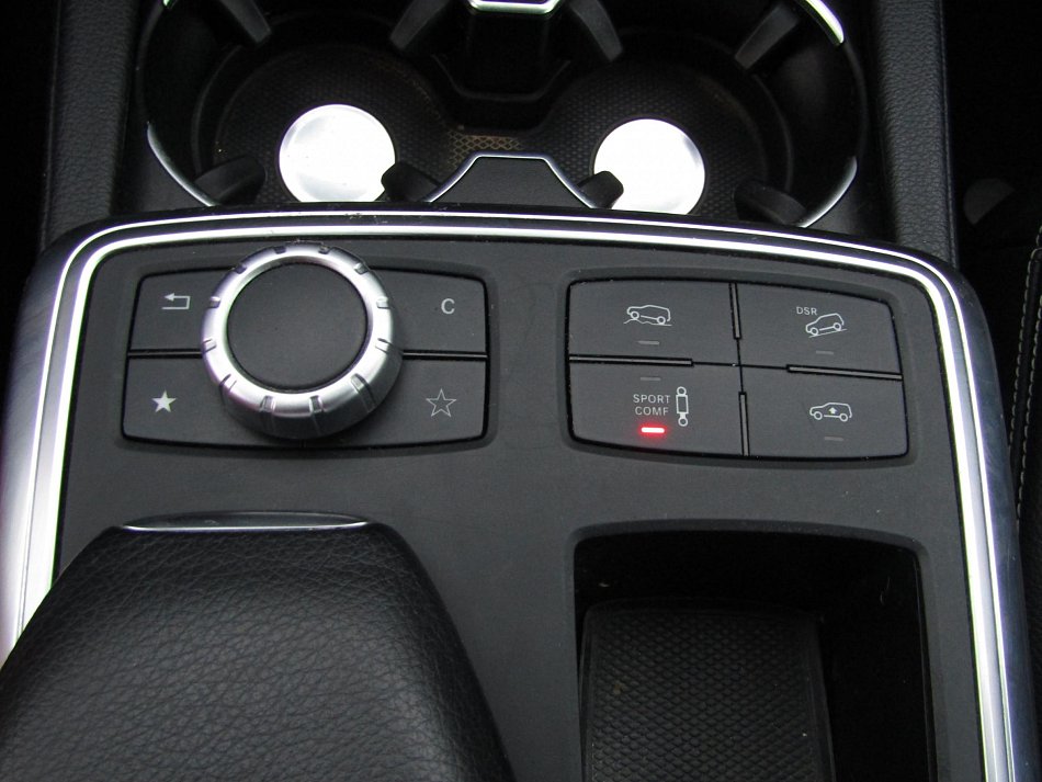 Mercedes-Benz Třída M 3.0 CDi  350 4Matic