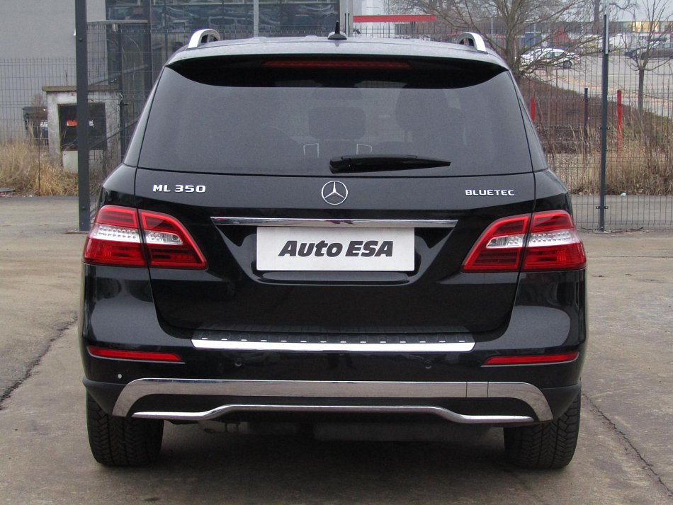 Mercedes-Benz Třída M 3.0 CDi  350 4Matic