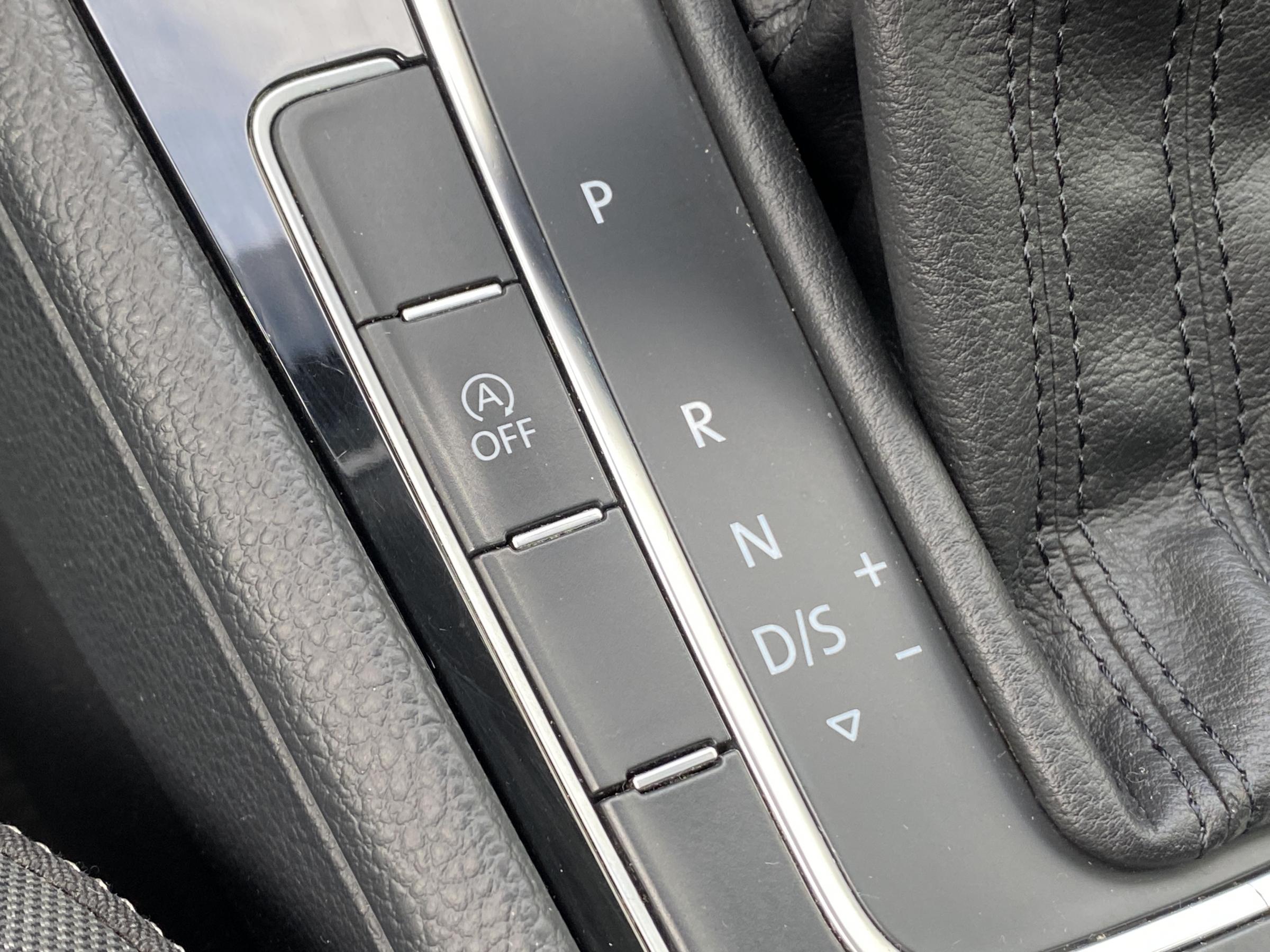 Volkswagen Golf, 2016 - pohled č. 14