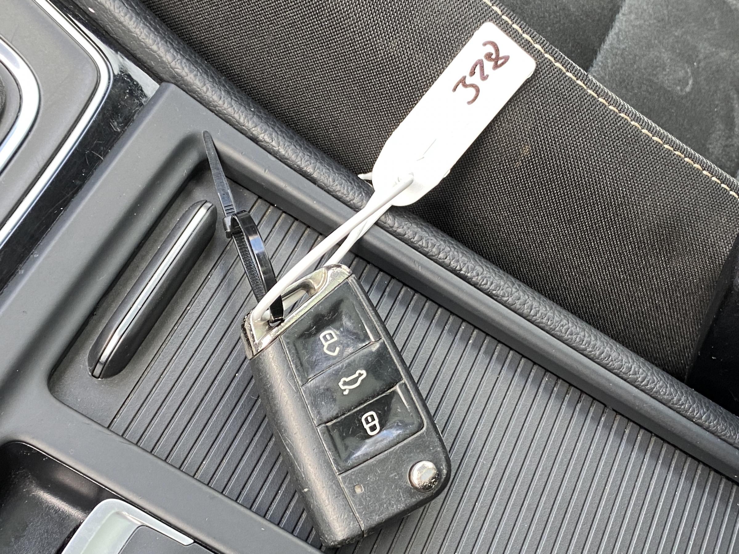 Volkswagen Golf, 2016 - pohled č. 18