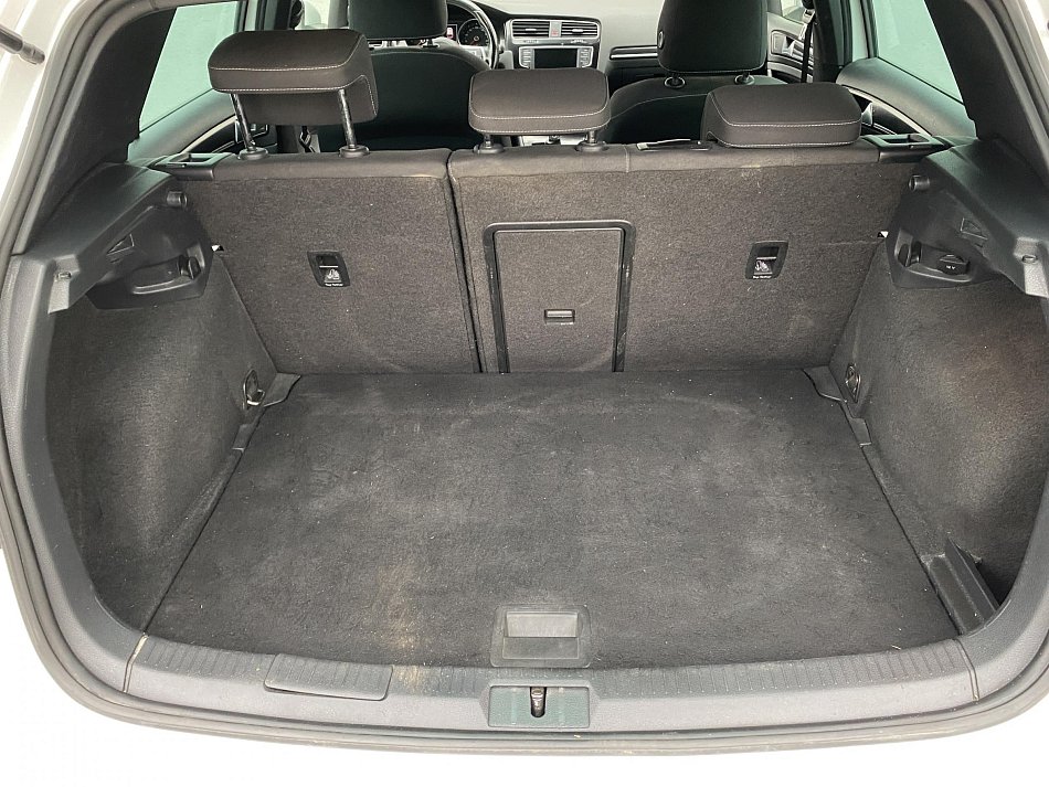 Volkswagen Golf 2.0 TDi GTD