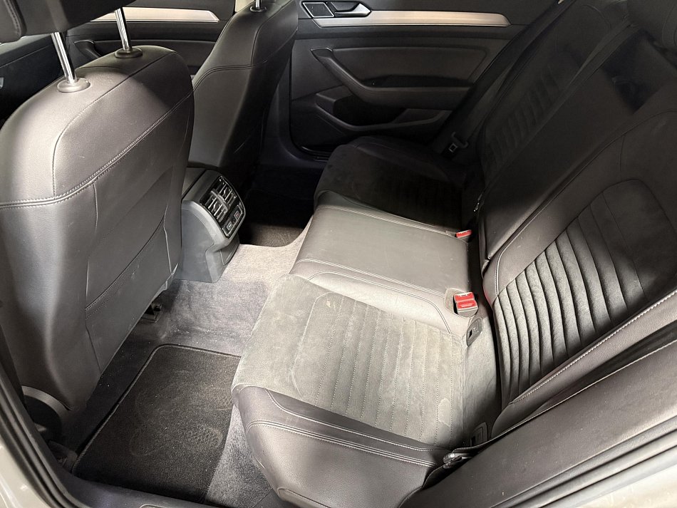 Volkswagen Passat 2.0 TDI 