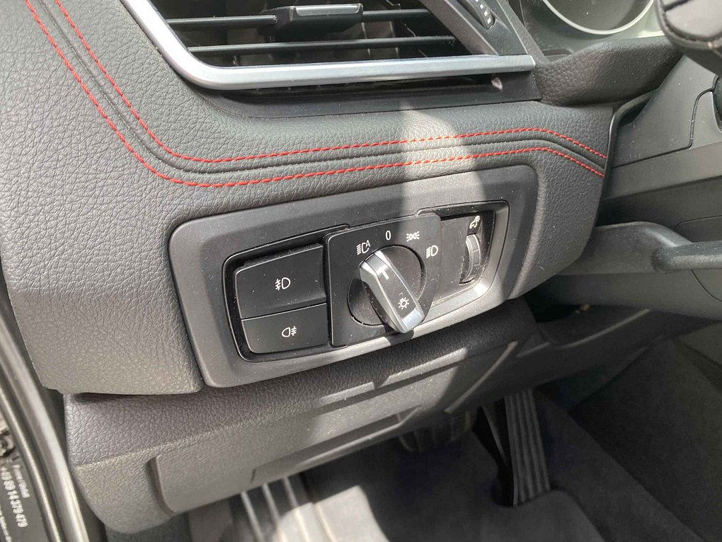BMW Řada 2 2.0 i Sport Line 220 i