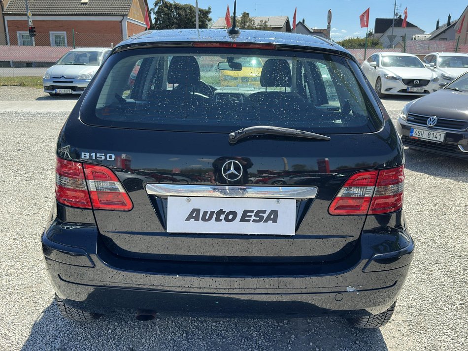 Mercedes-Benz Třída B 1.5i 