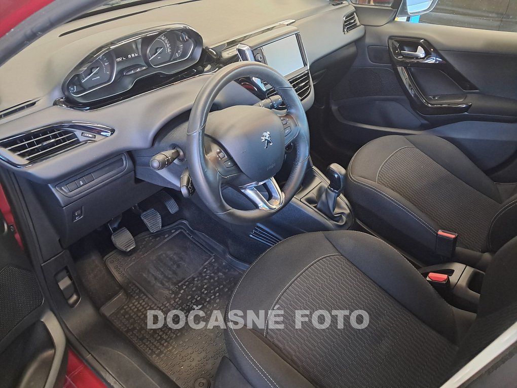Peugeot 208 1.2. pt 