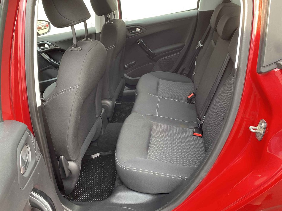 Peugeot 208 1.2PT 