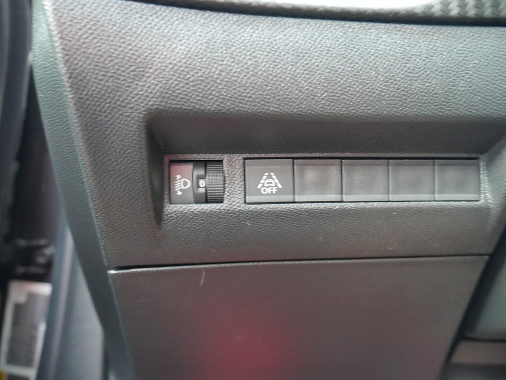 Peugeot 2008 1.2 PT 