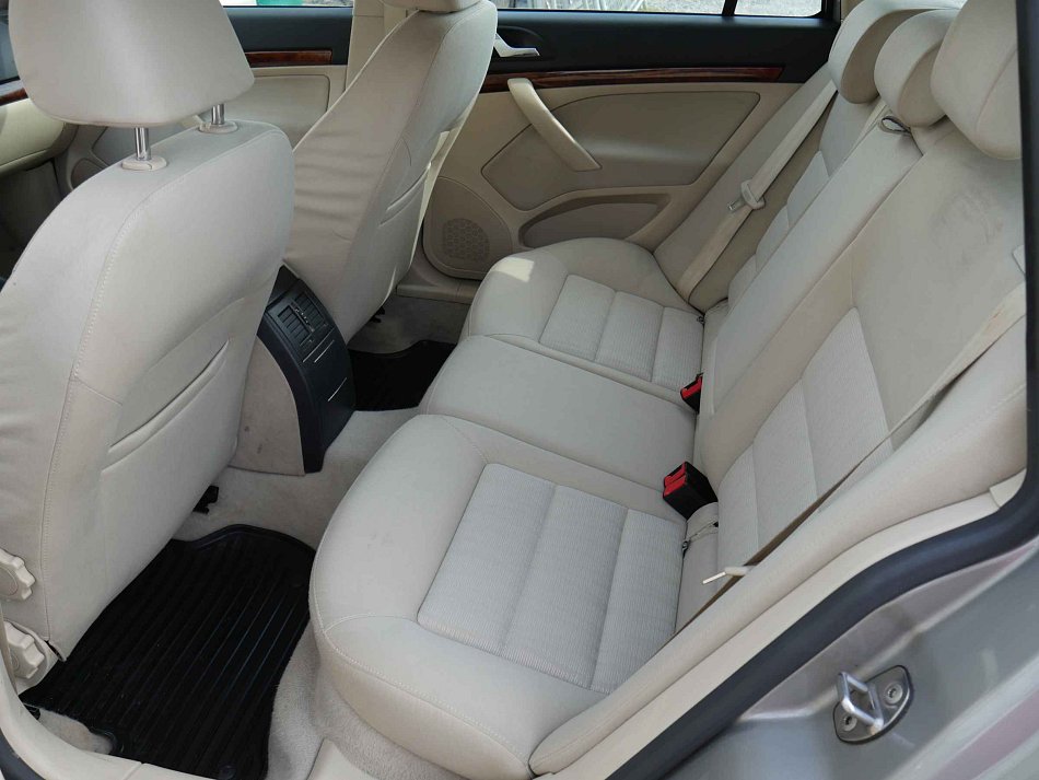 Škoda Octavia II 2.0 TDI 