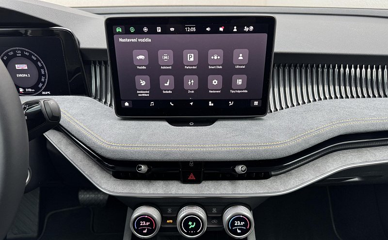 Škoda Superb IV 2.0 TDi Selection