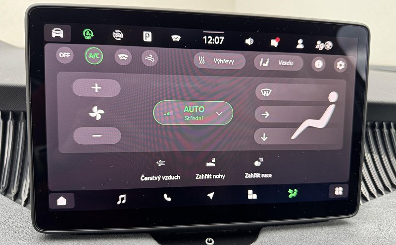 Škoda Superb IV 2.0 TDi Selection