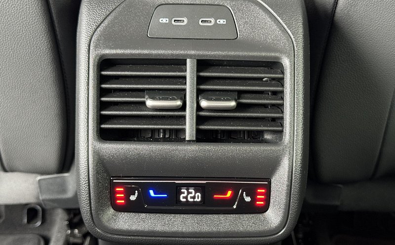 Škoda Superb IV 2.0 TDi Selection