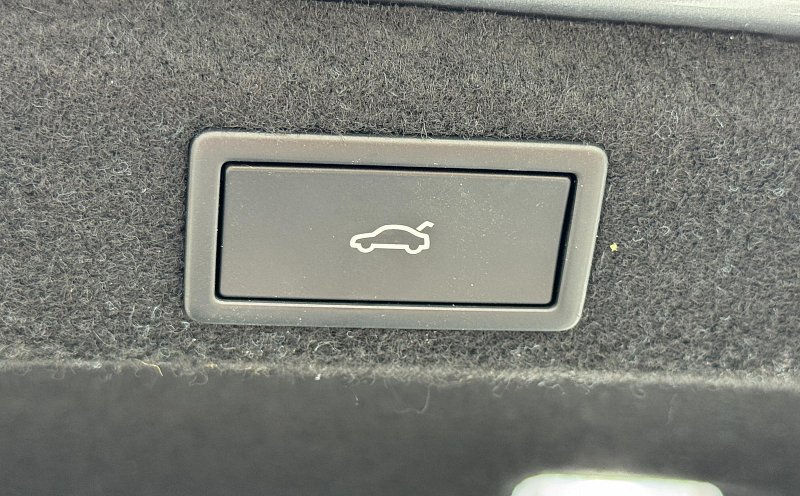 Škoda Superb IV 2.0 TDi Selection