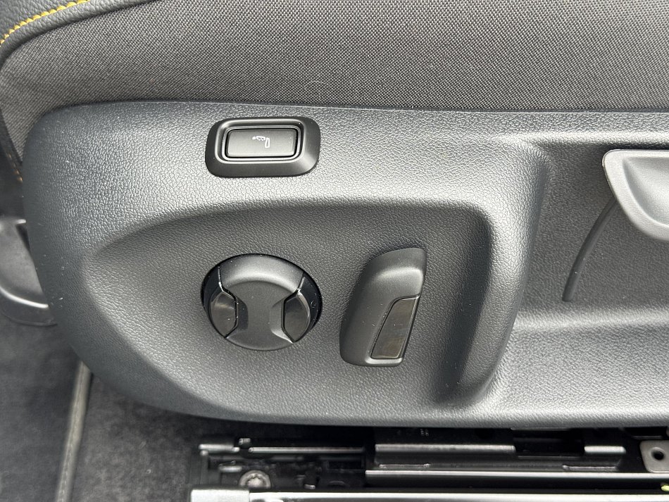 Škoda Superb IV 2.0 TDi Selection