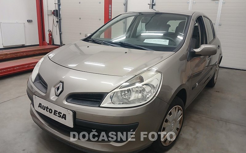Renault Clio 1.2i 