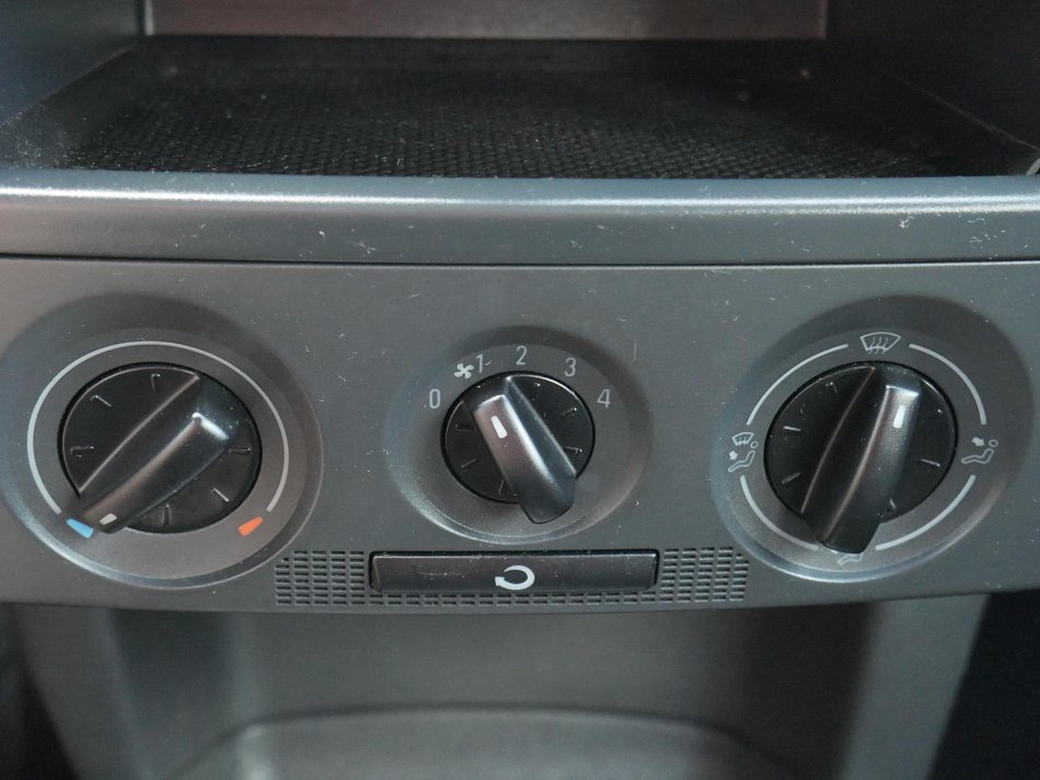 Škoda Fabia I 1.2 12V 