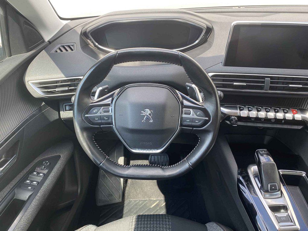 Peugeot 3008 1.2 PT Active