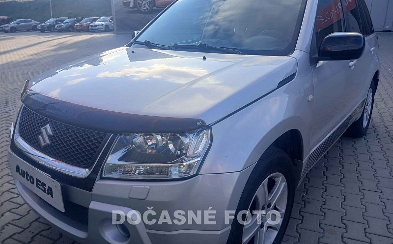 Suzuki Grand Vitara 2.0i  4x4