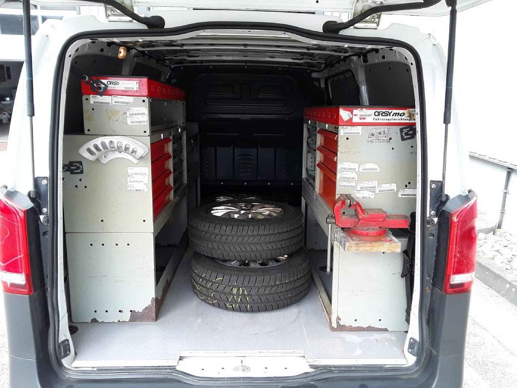 Mercedes-Benz Vito 2.0CDi  L2 DÍLNA