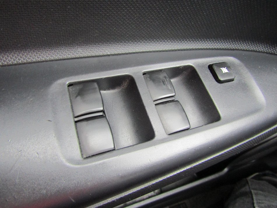 Mitsubishi Space Star 1.2 i 