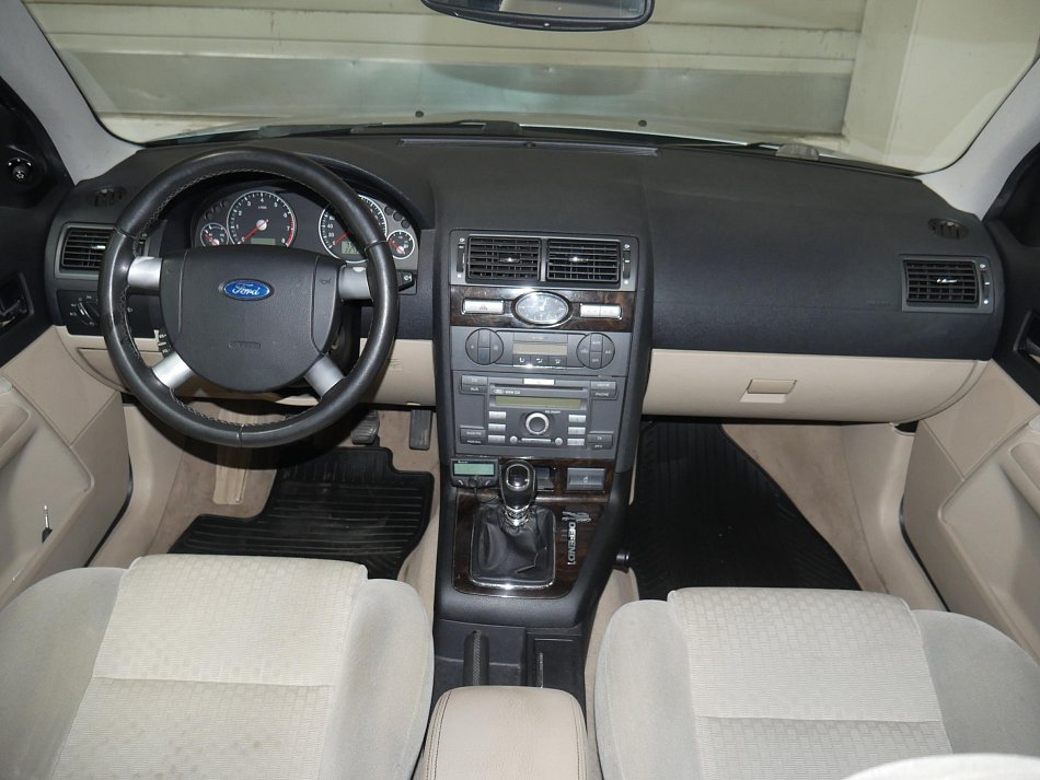 Ford Mondeo 1.8 sci 