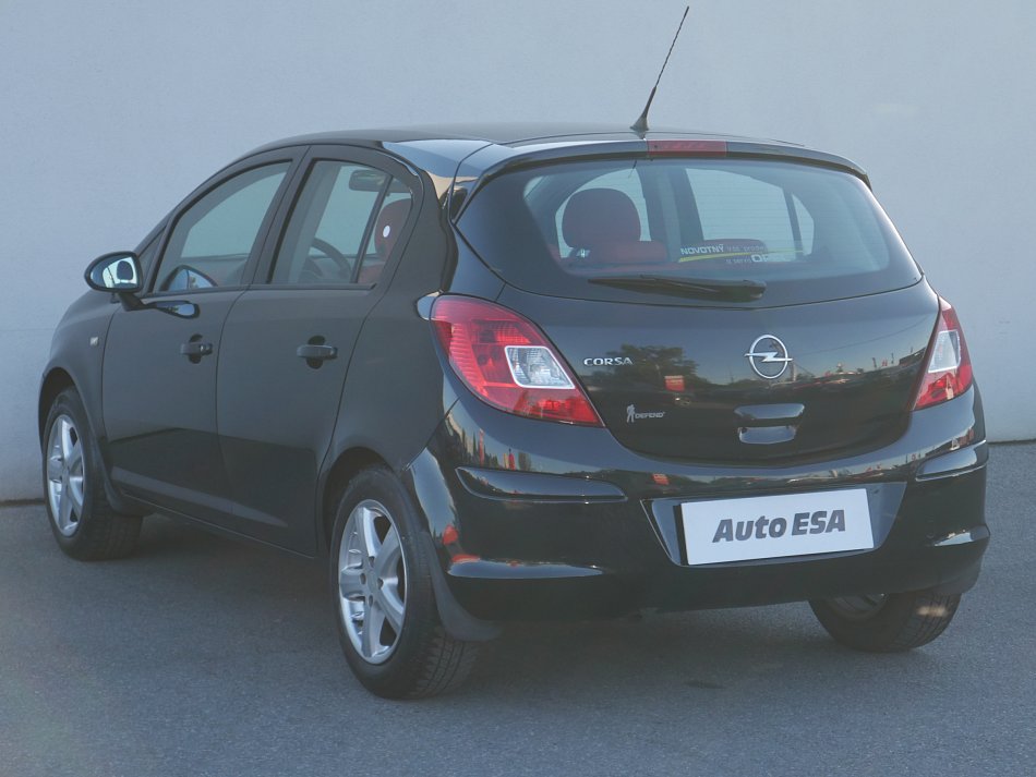 Opel Corsa 1.2i 