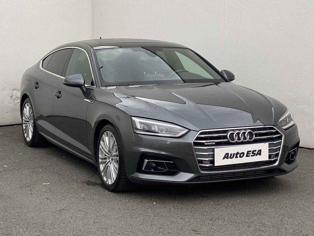 Audi A5 3.0 TDi S-line quattro