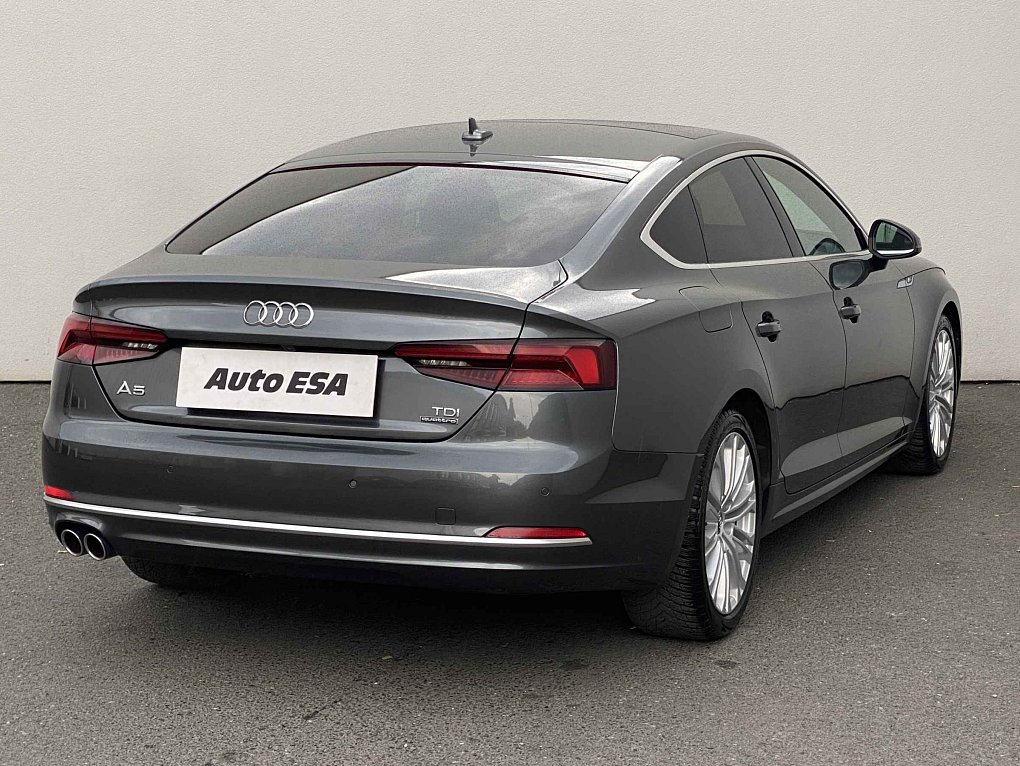Audi A5 3.0 TDi S-line quattro
