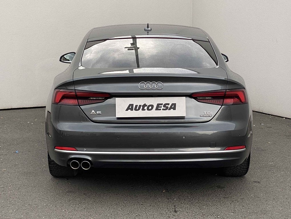 Audi A5 3.0 TDi S-line quattro
