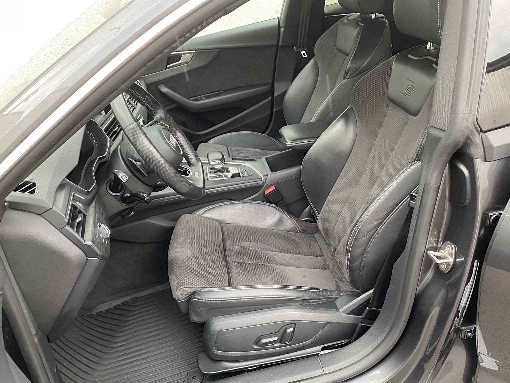 Audi A5 3.0 TDi S-line quattro