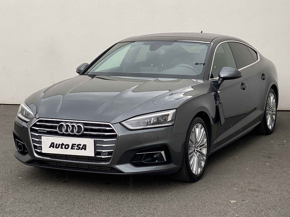 Audi A5 3.0 TDi S-line quattro