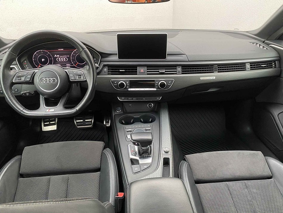 Audi A5 3.0 TDi S-line quattro