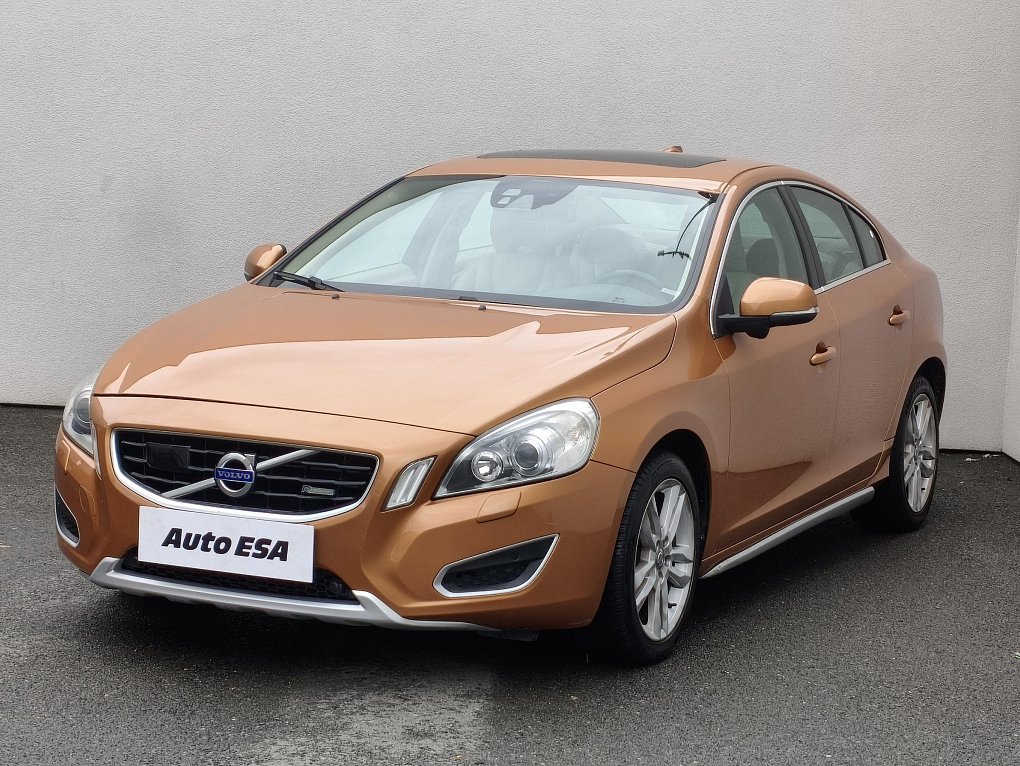 Volvo S60 2.0 T Summum