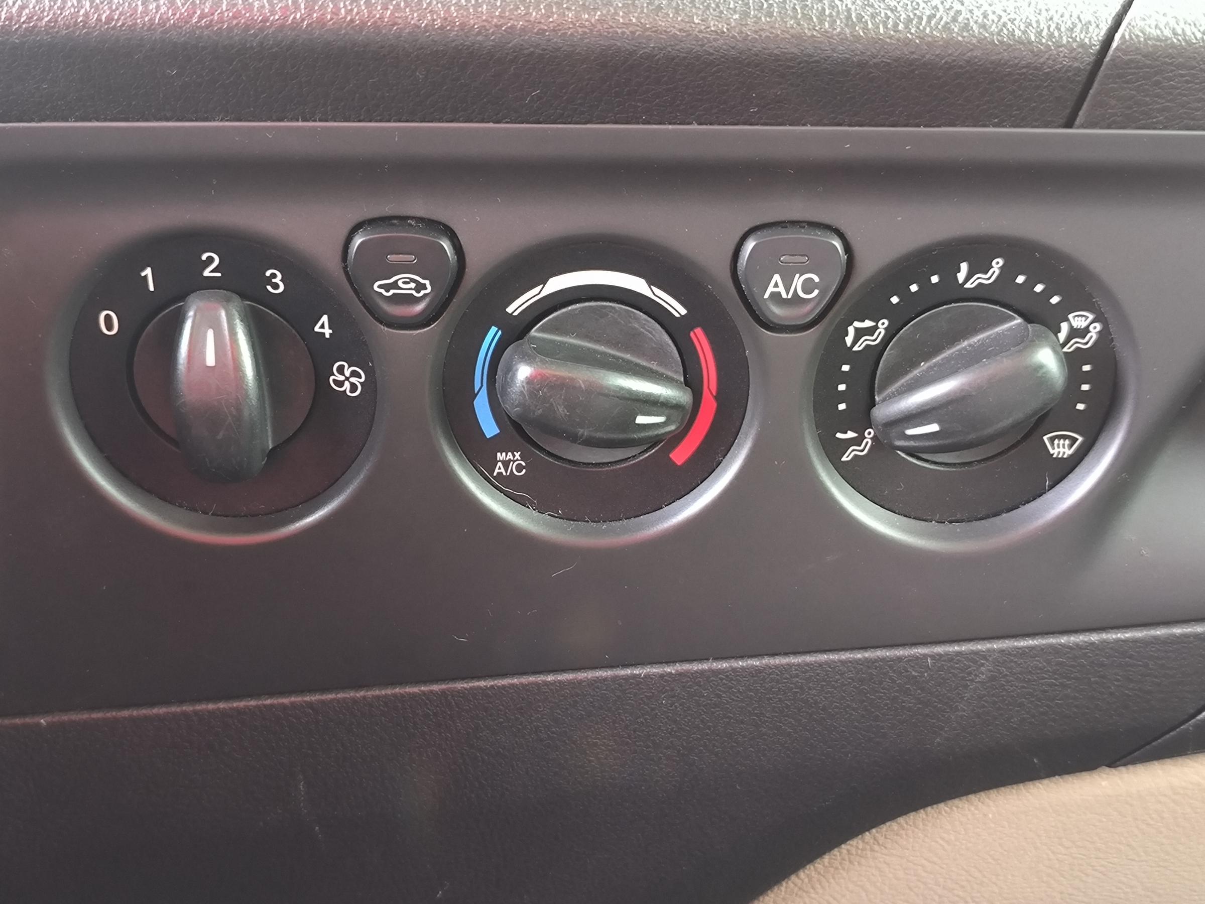 Ford Tourneo Custom, 2014 - pohled č. 15