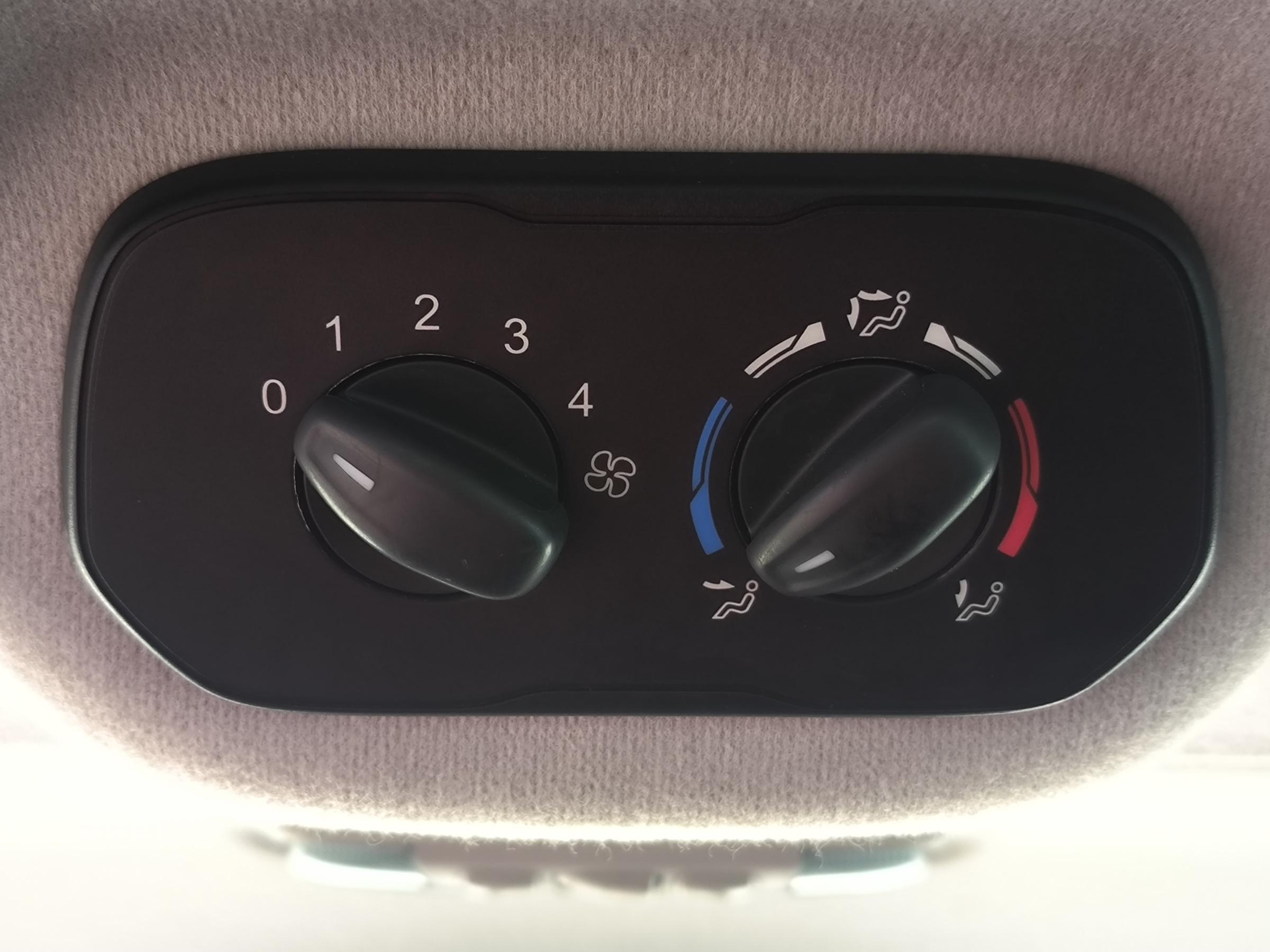 Ford Tourneo Custom, 2014 - pohled č. 16