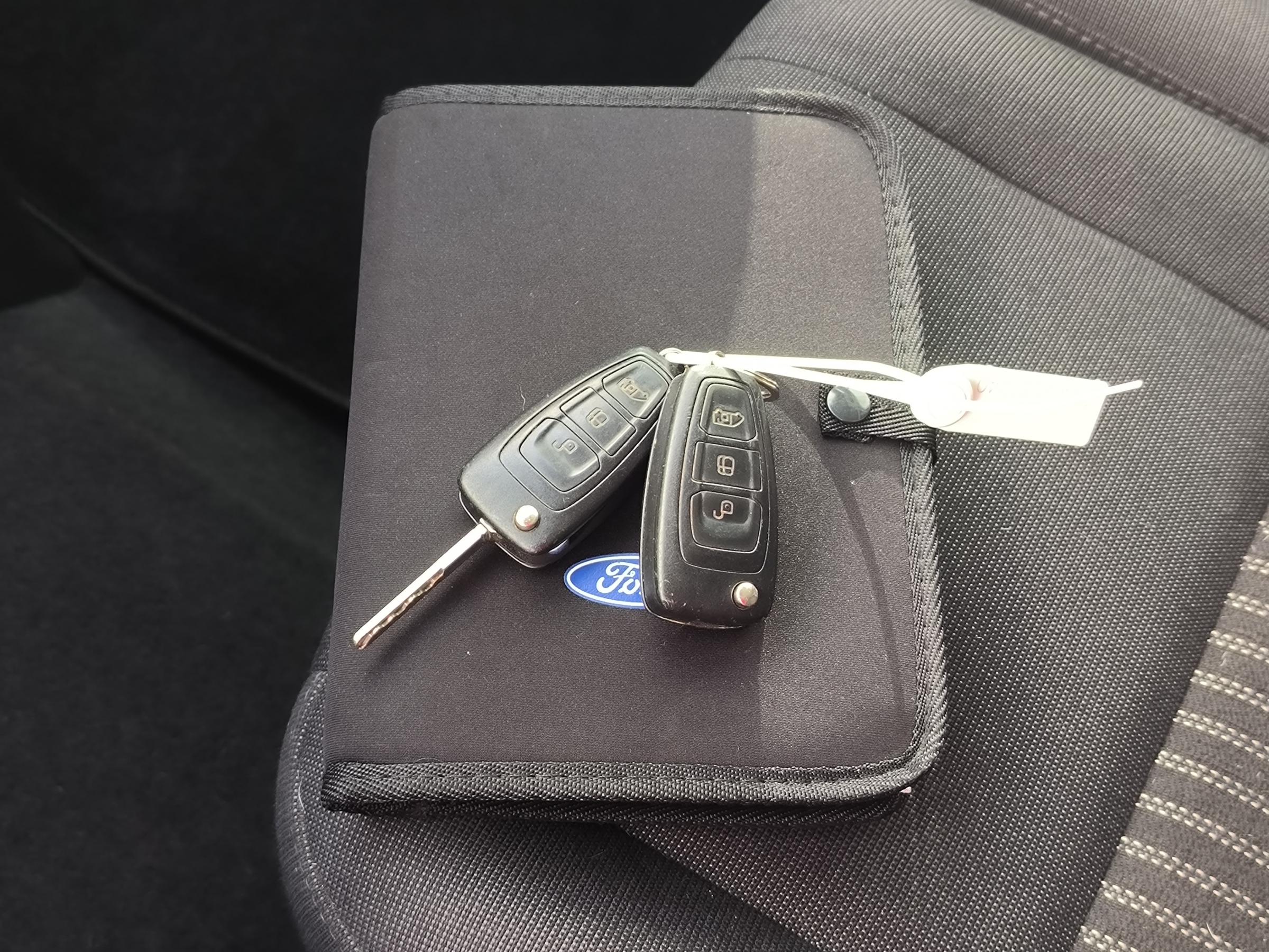 Ford Tourneo Custom, 2014 - pohled č. 21