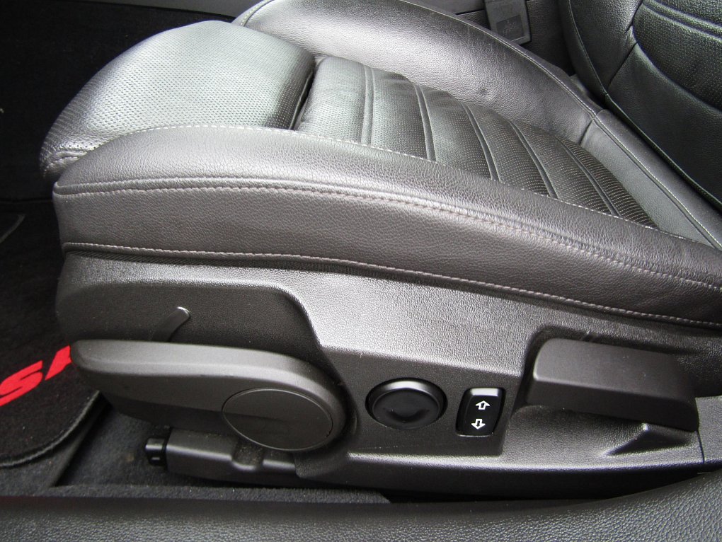 Opel Insignia 1.6CDTi 