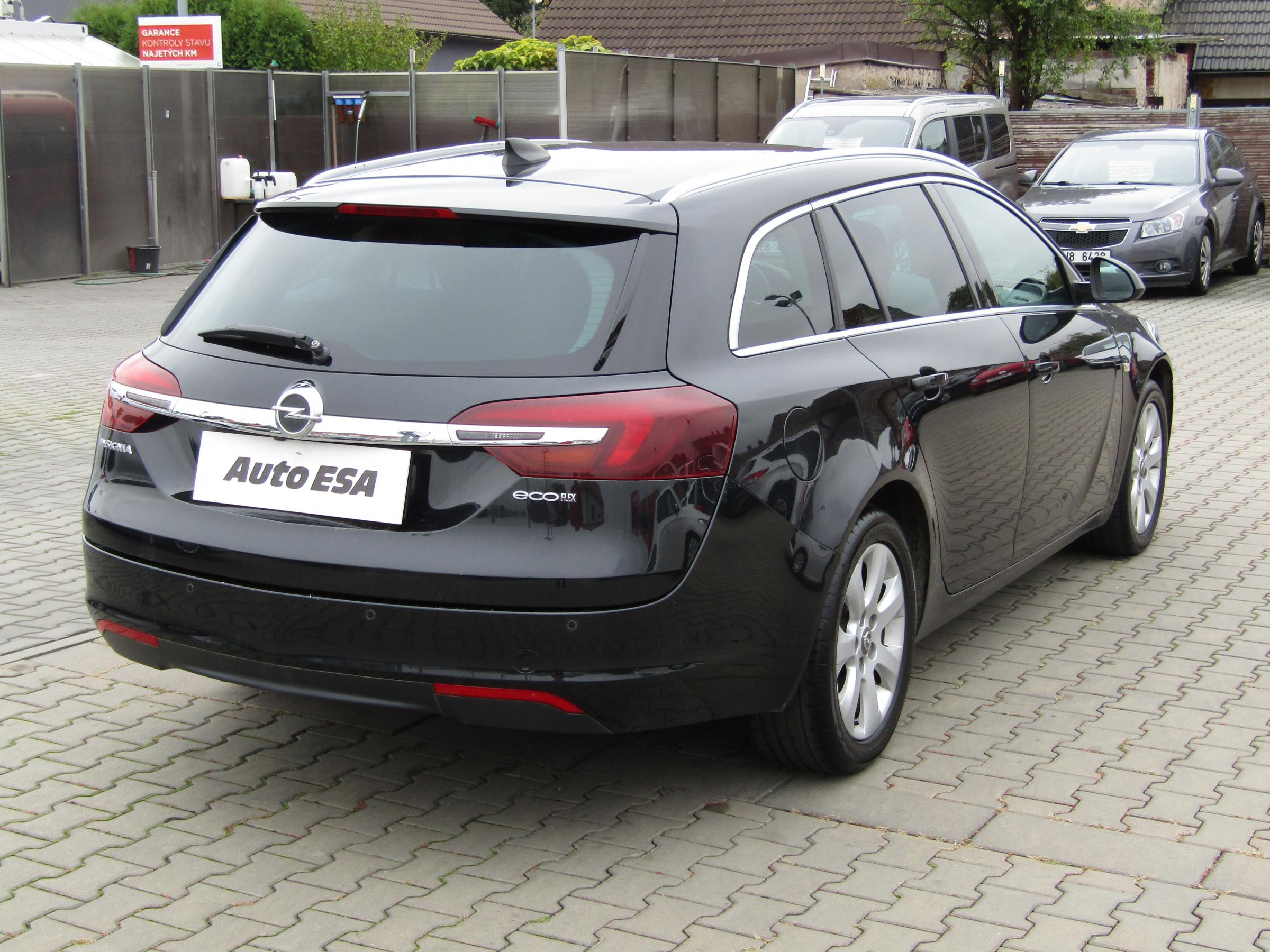 Opel Insignia, 2016 - pohled č. 4