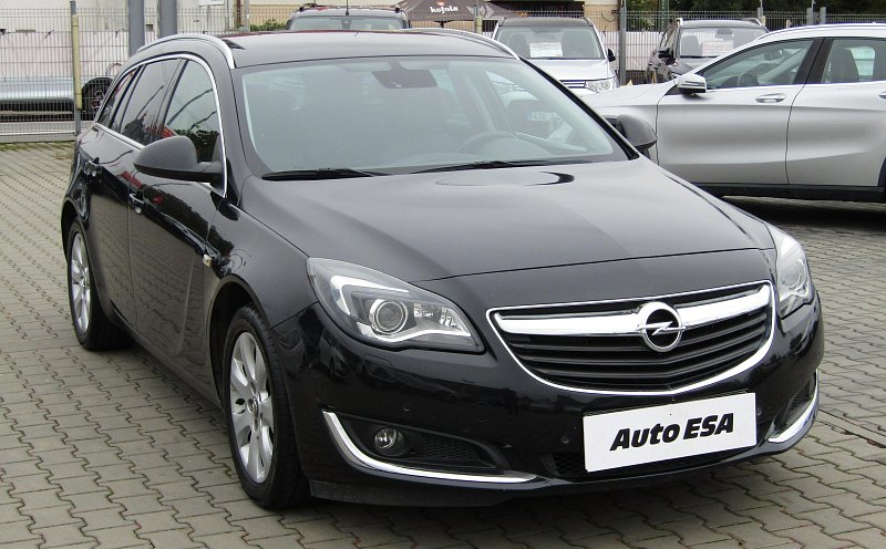 Opel Insignia 1.6CDTi 