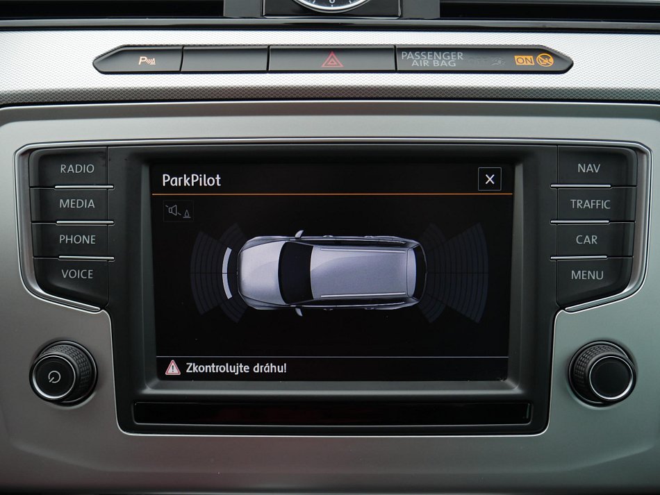 Volkswagen Passat 2.0 TDi 