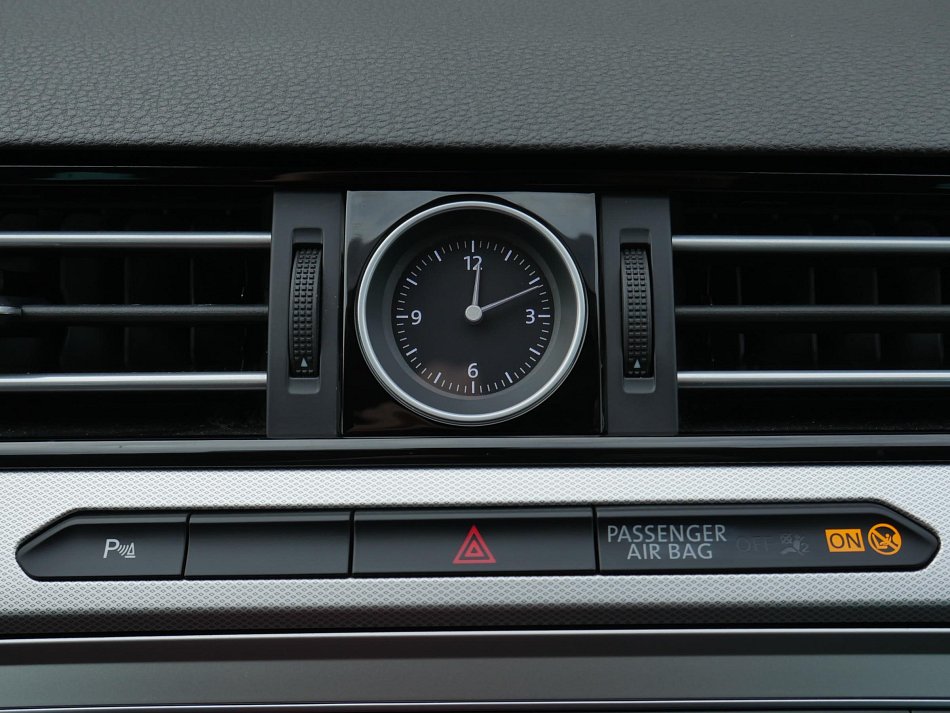 Volkswagen Passat 2.0 TDi 