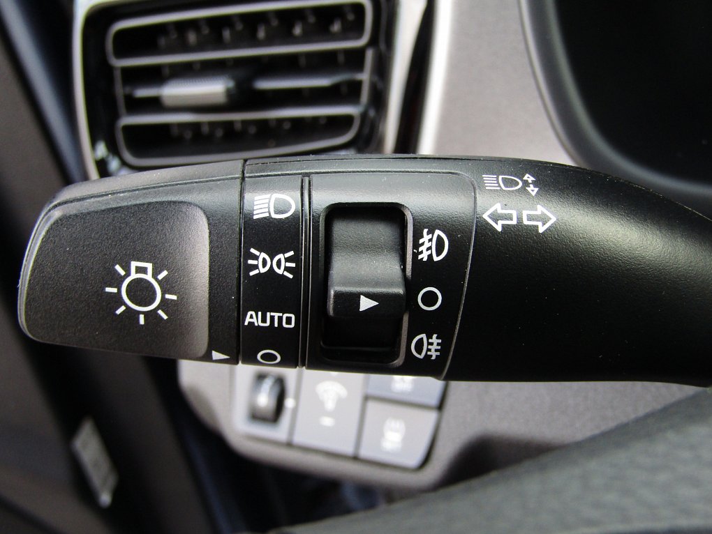 Kia Rio 1.4 i Exclusive