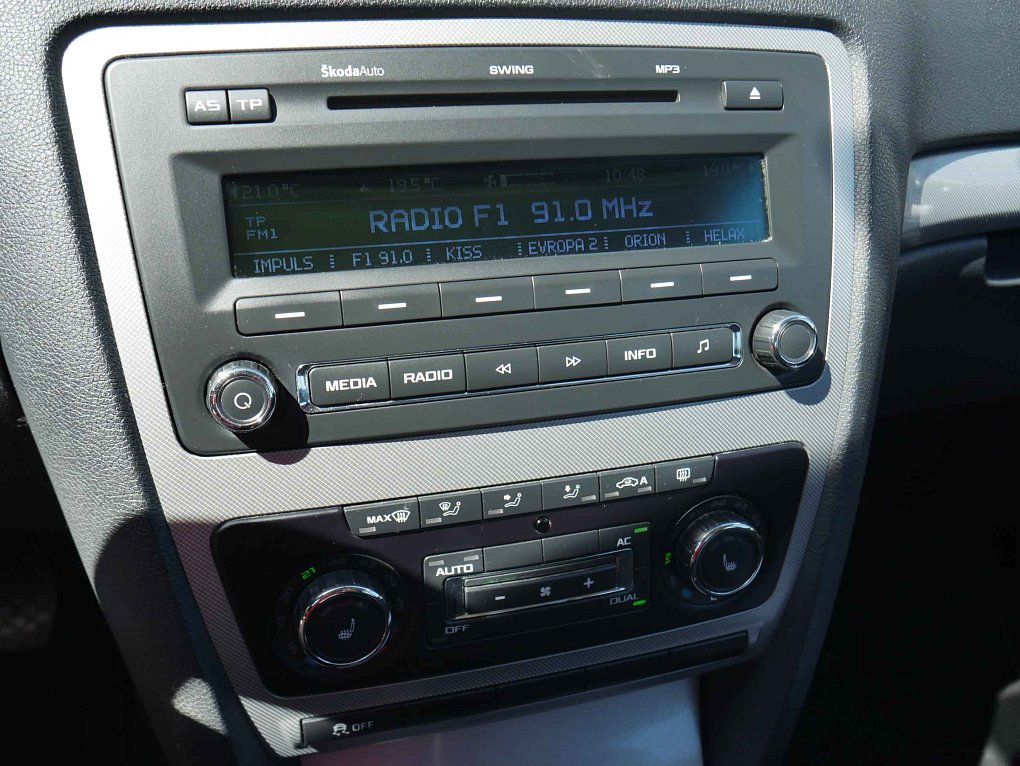 Škoda Octavia II 1.6 TDi Elegance
