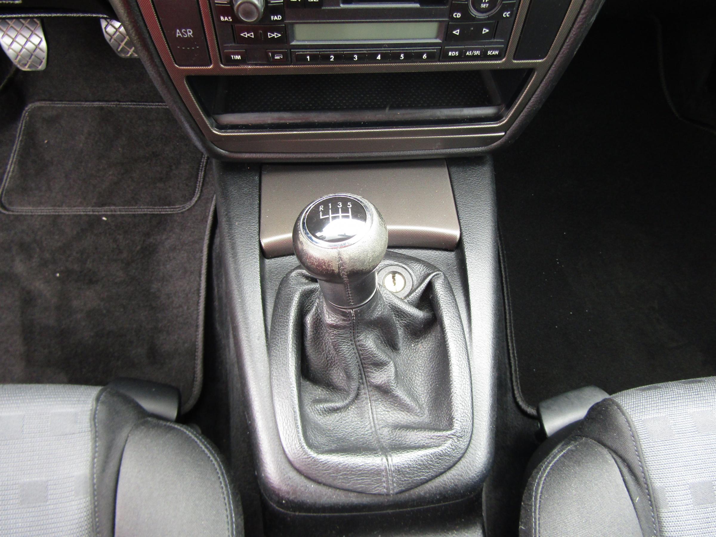 Volkswagen Passat, 2002 - pohled č. 16