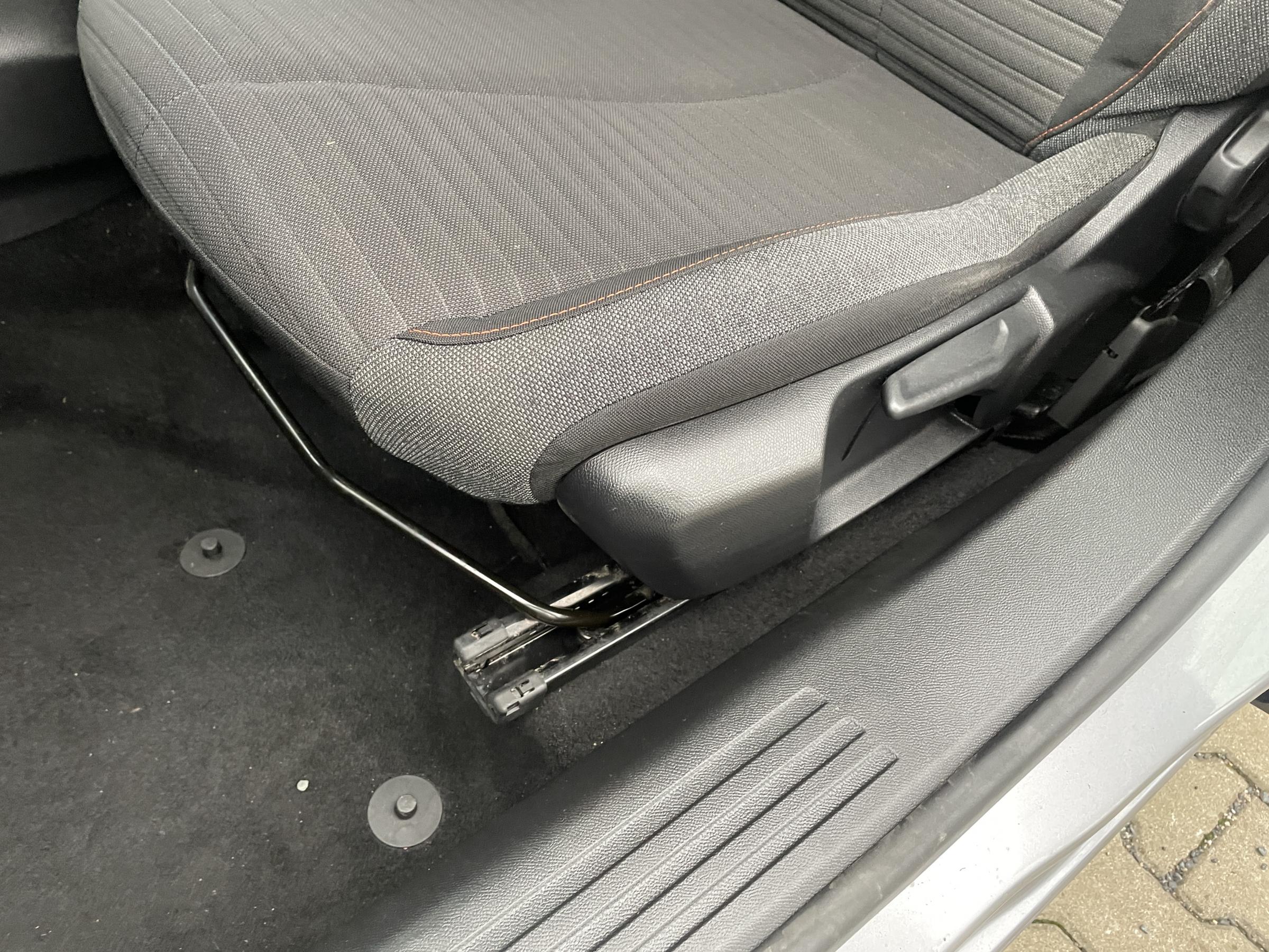 Peugeot 2008, 2020 - pohled č. 16