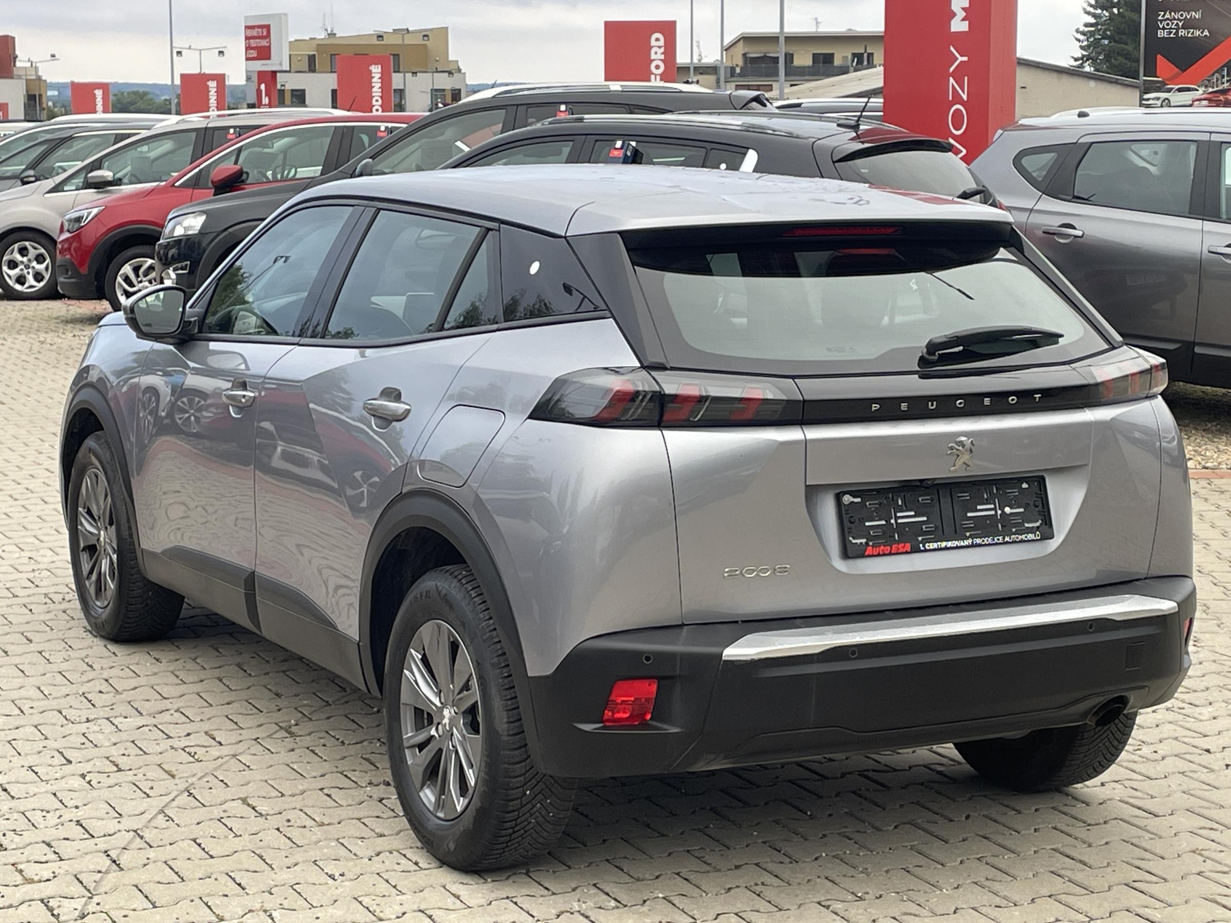 Peugeot 2008, 2020 - pohled č. 6