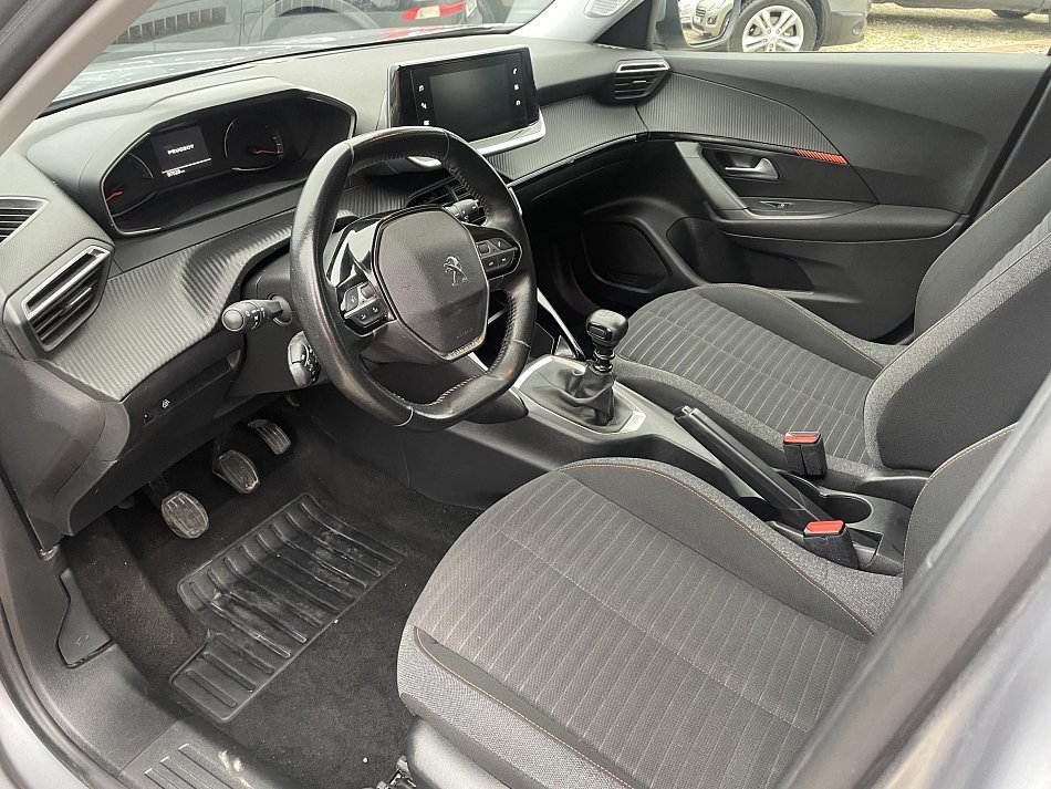 Peugeot 2008 1.5 HDi Active