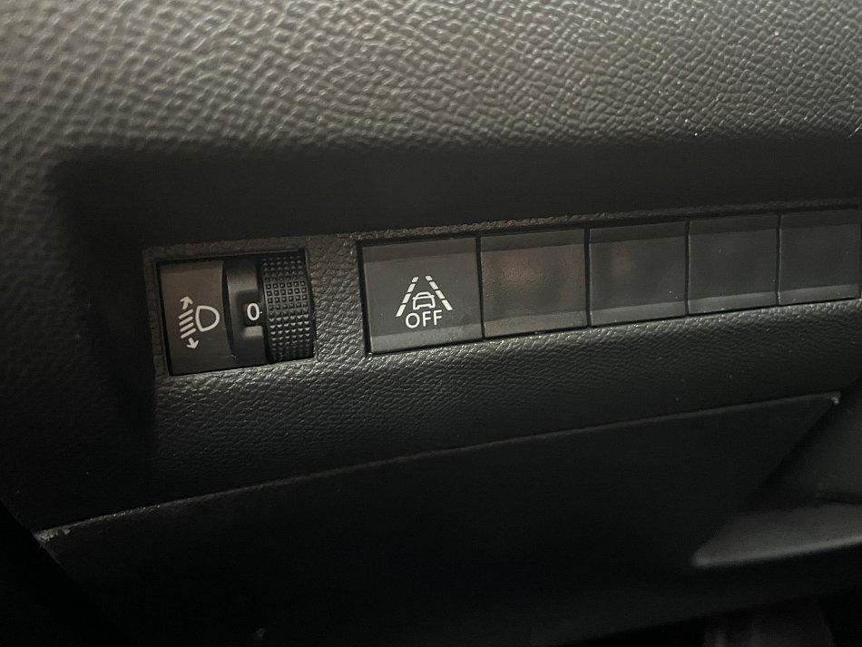 Peugeot 2008 1.5 HDi Active