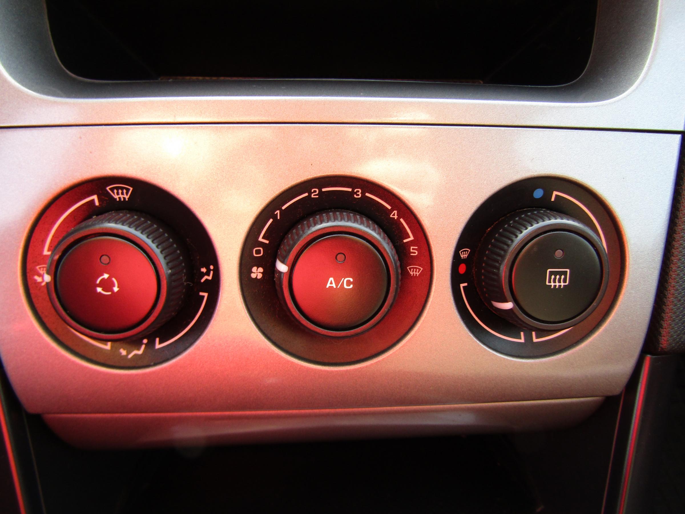 Peugeot 308, 2011 - pohled č. 13