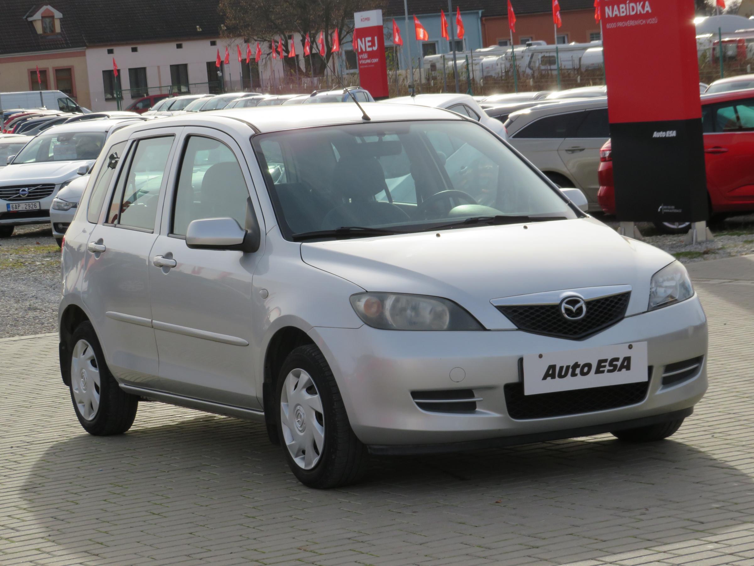 Mazda 2, 2005