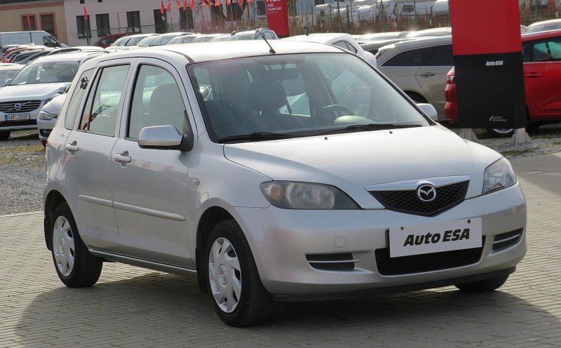 Mazda 2 1.2i 